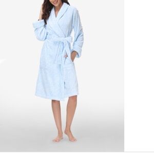 Ink+Ivy Women's Printed Plush Robe - Roses